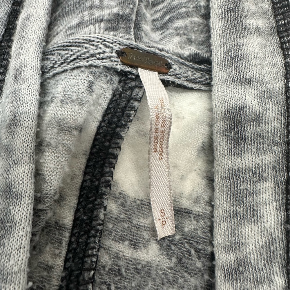 Free People Oversized Extreme Wash Hooded Lightweight Cardigan Women’s Size S - Picture 6 of 9